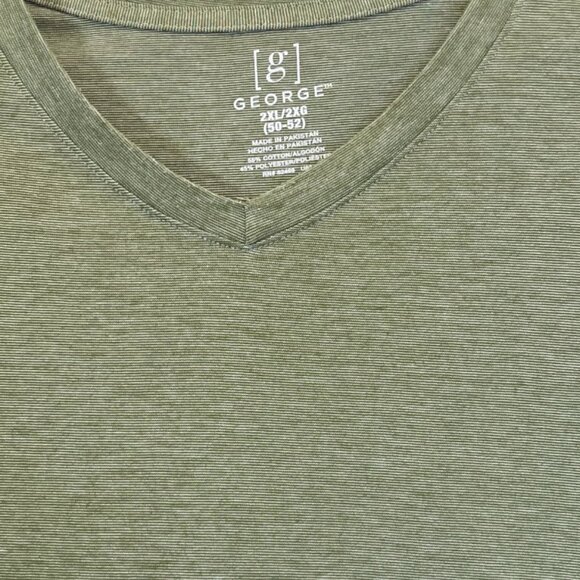 Men Green V Neck Tee 2XL - Picture 2 of 4